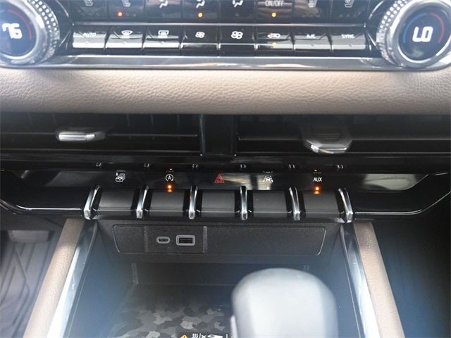 2024 GMC Canyon Denali