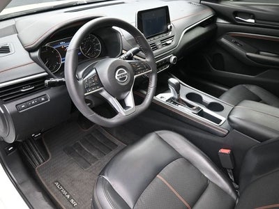 2022 Nissan Altima 2.5 SR