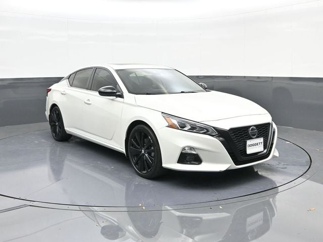 2022 Nissan Altima 2.5 SR
