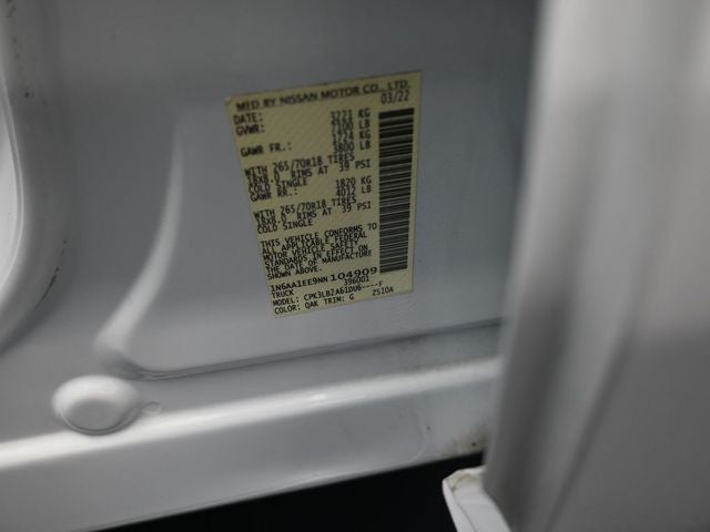 2022 Nissan Titan SV