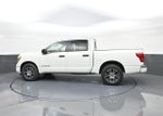 2022 Nissan Titan SV