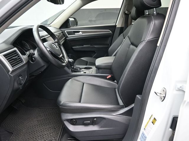 2019 Volkswagen Atlas 2.0T SE w/Technology w/Technology
