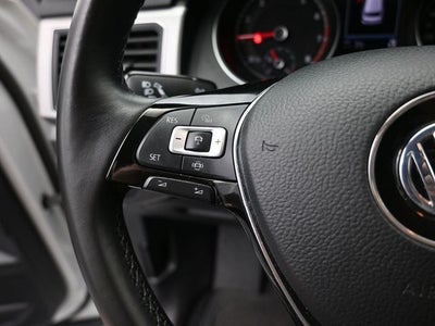 2019 Volkswagen Atlas 2.0T SE w/Technology w/Technology