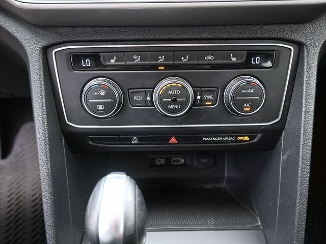 2019 Volkswagen Atlas 2.0T SE w/Technology w/Technology