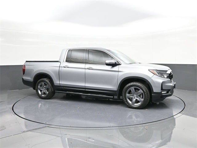 2022 Honda Ridgeline RTL-E Super Clean