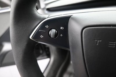 2025 Tesla Model 3 Standard
