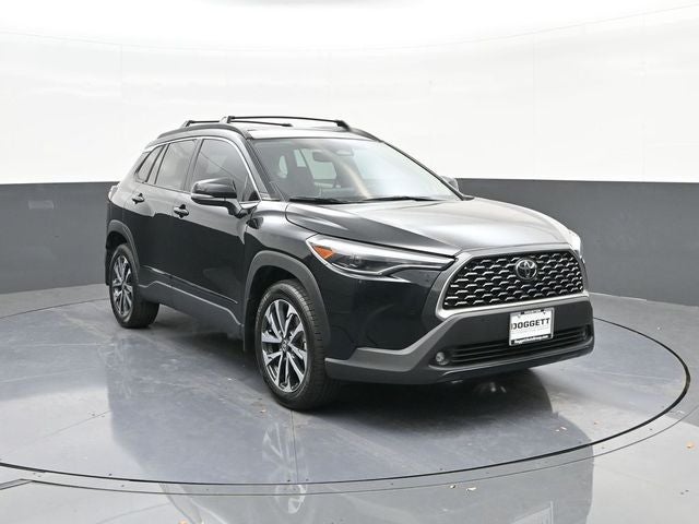 2024 Toyota Corolla Cross XLE