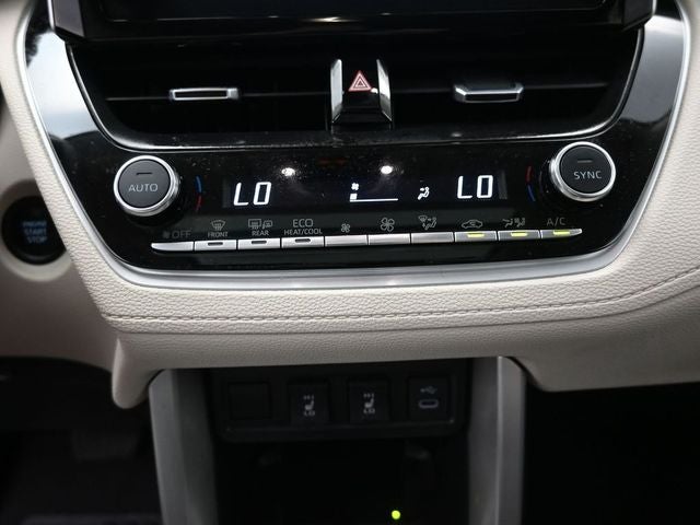 2024 Toyota Corolla Cross XLE