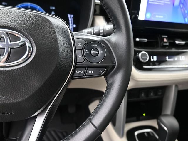 2024 Toyota Corolla Cross XLE