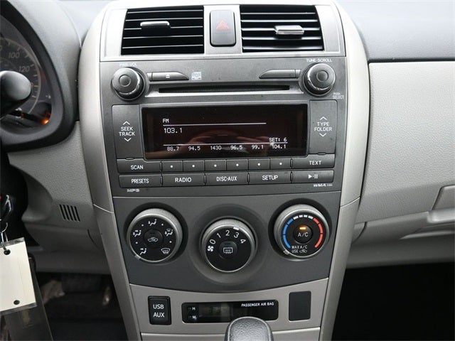 2011 Toyota Corolla LE