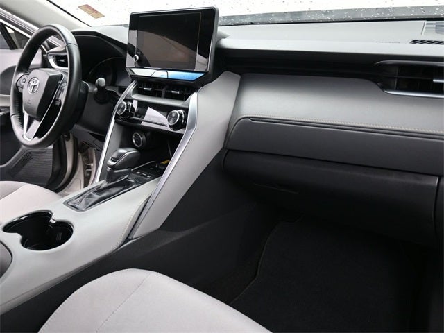 2024 Toyota Venza LE