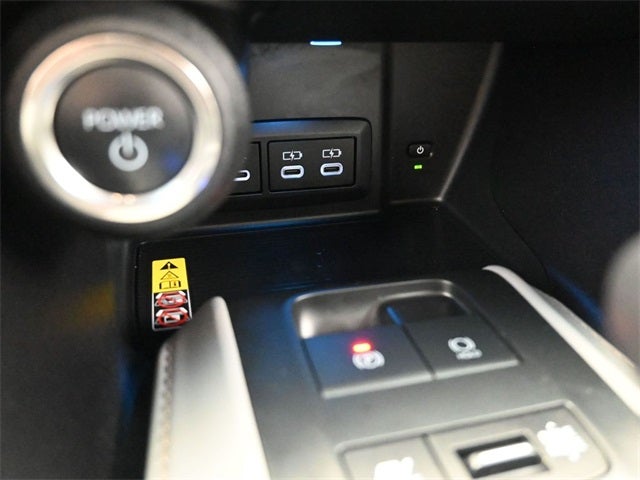 2024 Toyota Venza LE