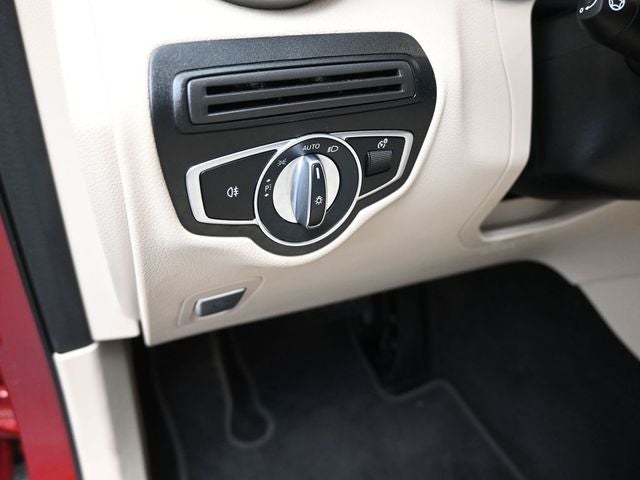 2021 Mercedes-Benz GLC GLC 300