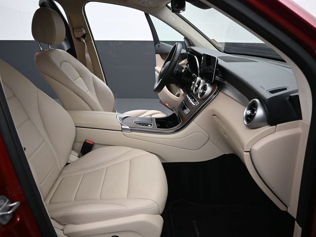 2021 Mercedes-Benz GLC GLC 300