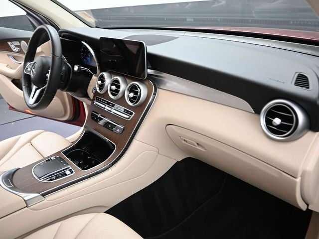 2021 Mercedes-Benz GLC GLC 300