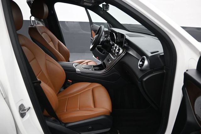 2021 Mercedes-Benz GLC GLC 300