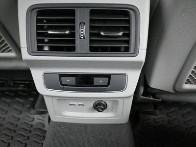 2024 Audi Q5 40 Premium quattro