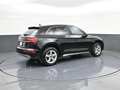 2024 Audi Q5 40 Premium quattro