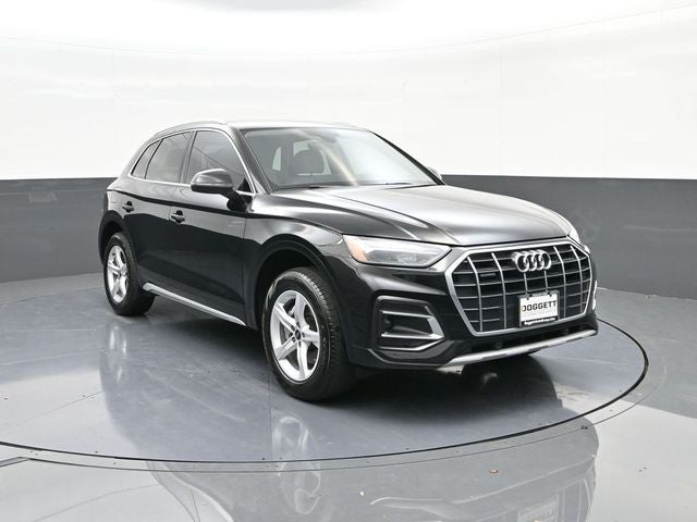 2024 Audi Q5 40 Premium quattro