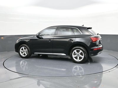 2024 Audi Q5 40 Premium quattro