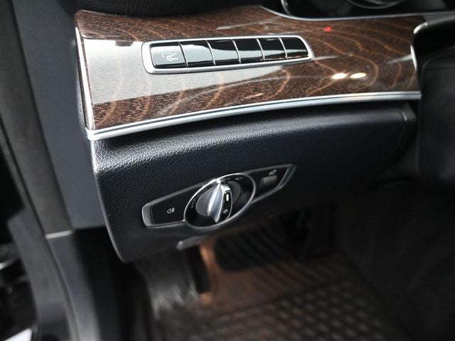 2019 Mercedes-Benz E-Class E 300