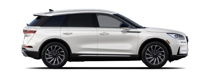 The passenger side of a Lincoln Corsair® SUV is shown in the Ceramic Pearl extra-cost exterior paint option. | Doggett Lincoln of Beaumont in Beaumont TX